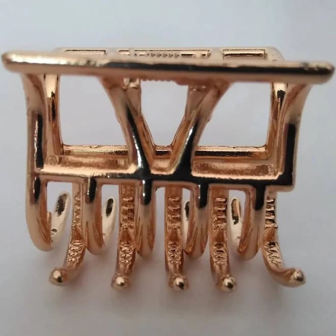 Geometric Metal Hair Claw Clip