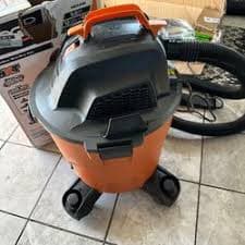 Ridgid 12 Gallon 5.0 Peak HP NXT Wet/Dry Shop Vacuum with Filter, Locking Hose and Accessories for Sale in Cuyahoga Falls, OH - OfferUp