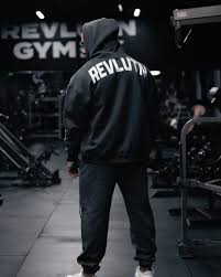 STATEMENT ZIP-UP HOODIE