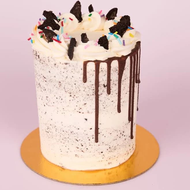 Cookies & Cream Cake