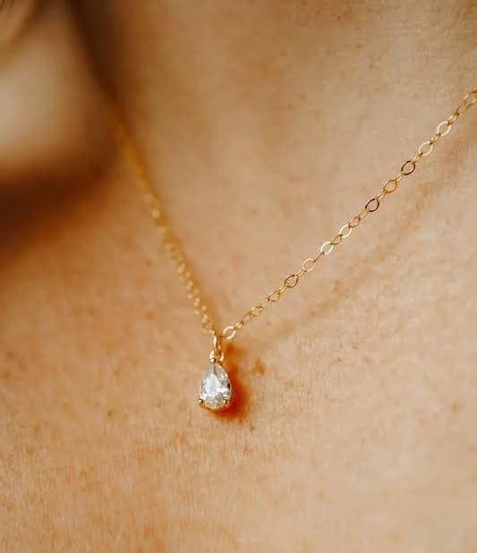 Dainty Teardrop Gold Necklace