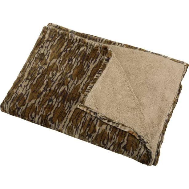 Drake Waterfowl Old School Fleece Blanket
