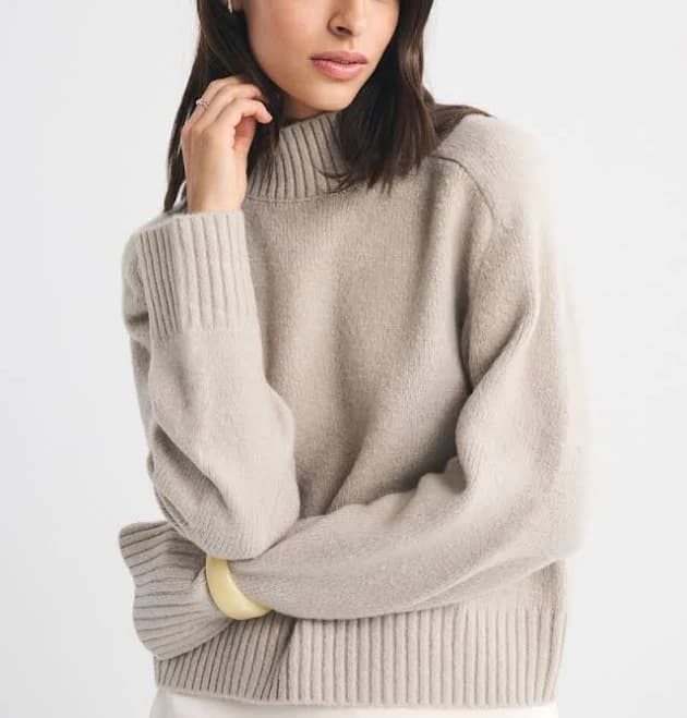 Abercrombie & Fitch Women's Easy Mockneck Sweater