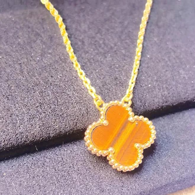 Van Cleef 18K Gold Tiger Eye Dainty Necklace