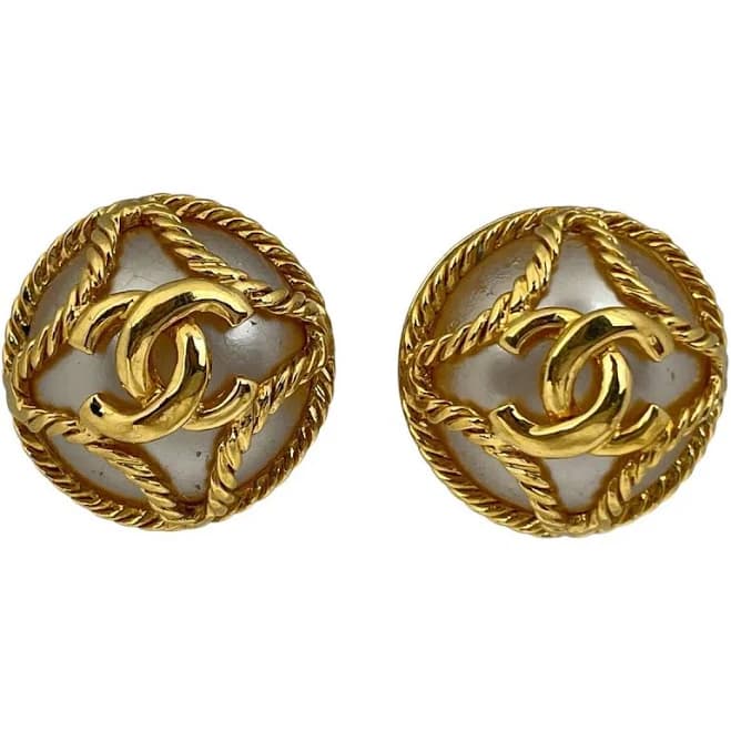 CHANEL Women's CC Earrings