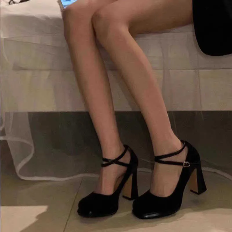 Red Bottomed High Heels for Women - Waterproof platform heel shoes for Spring and Autumn - shallow Mouth Square Toe - Thick Heel - Mary Jane Style - 25 New Arrival WSO2