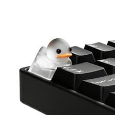 Amazon.com: כיסוי מקשים Duckeys – כיסוי מקשים אומן ברווז חמוד למקלדות מכניות, תואם למקלדות MX Switch, כיסויי מקשים לאספנים למשחקים, הקלדה, מתנה ואביזרי התקנה לשולחן עבודה (שקוף) : מוצרי חשמל