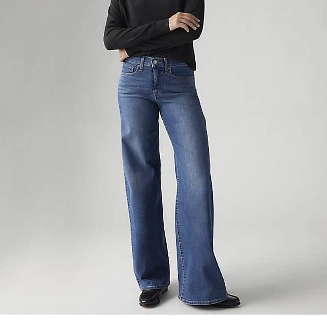 Levi's Women's 318 Shaping Wide Leg Jeans
