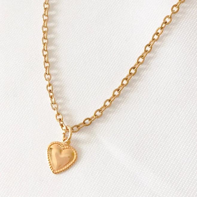 Dainty Gold Heart Charm Pendant Necklace