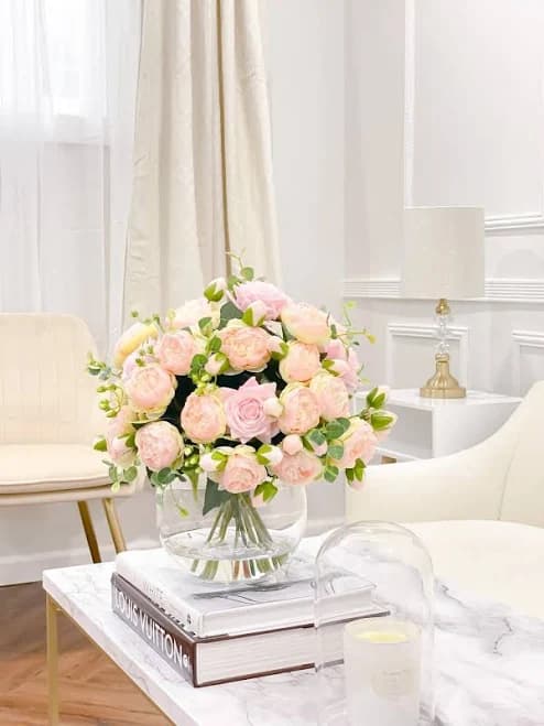 Flovery Pink Hydrangea and Peonies Centerpiece