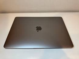MacBook Pro 13” ( 1TB, 16GB) free shipping ✨ 90 days warranty