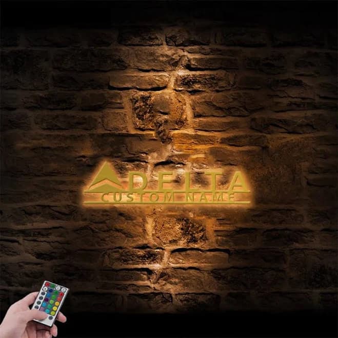 Delta Air Lines Designed Metal Wall Art LED Light Gold With NAME / Width 14inch (35cm)