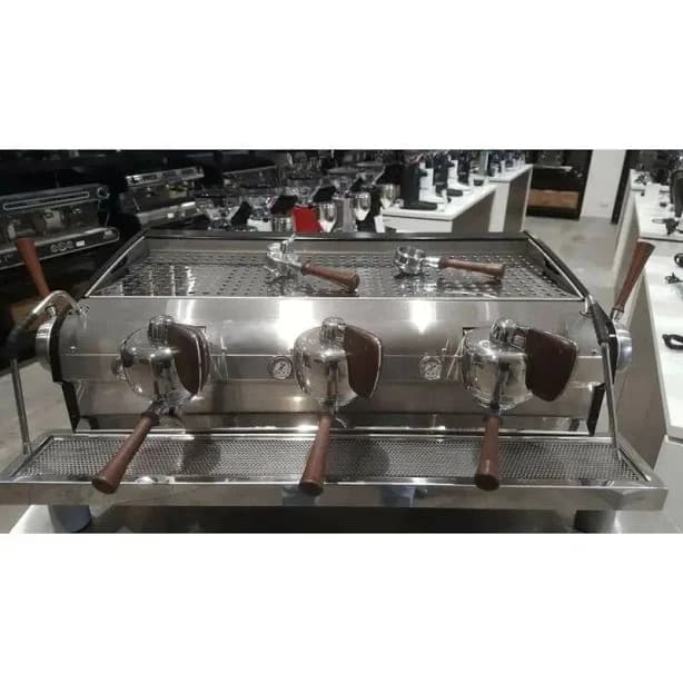 Demo 3 Group Slayer Espresso Commercial Coffee Machine