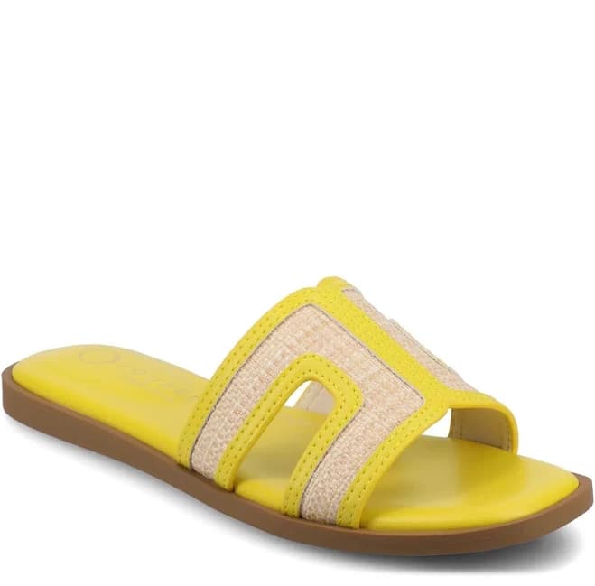 Journee Collection Women's Primah Flat Sandals