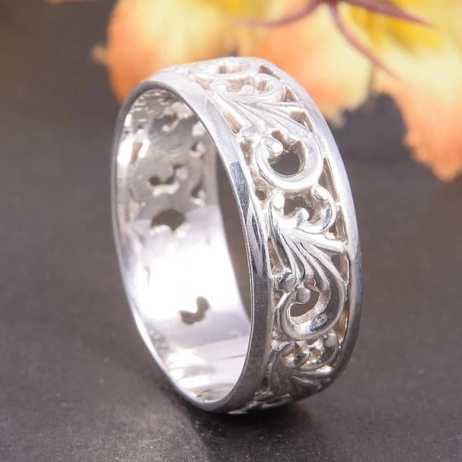 Art Nouveau Filigree Wedding Band in 925 Sterling Silver