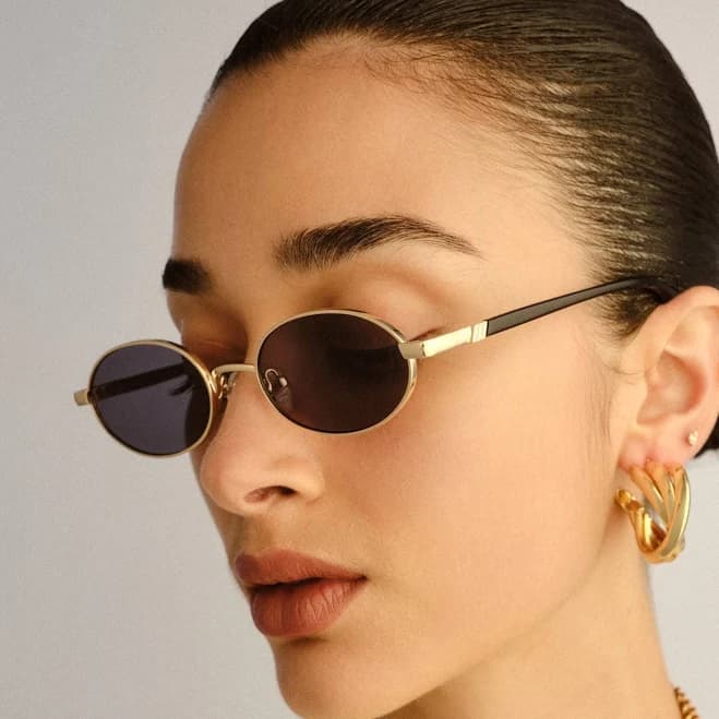 Le Specs Women's Icicle Oval Sunglasses