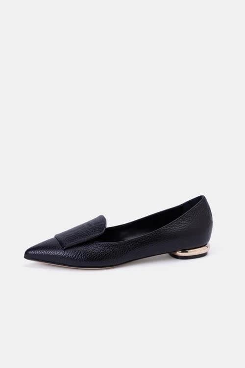 Bells & Becks Women's Lia Pointed Toe Loafer