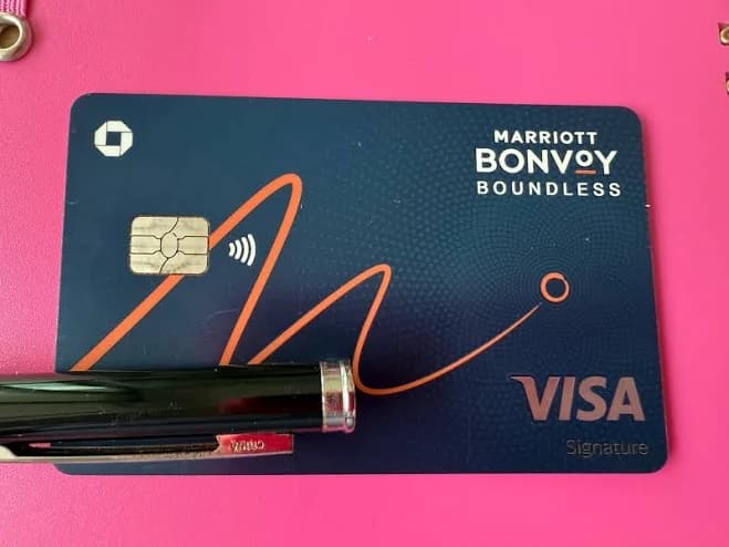 Chase Visa Signature Marriott Bonvoy Boundless Card Blue Orange