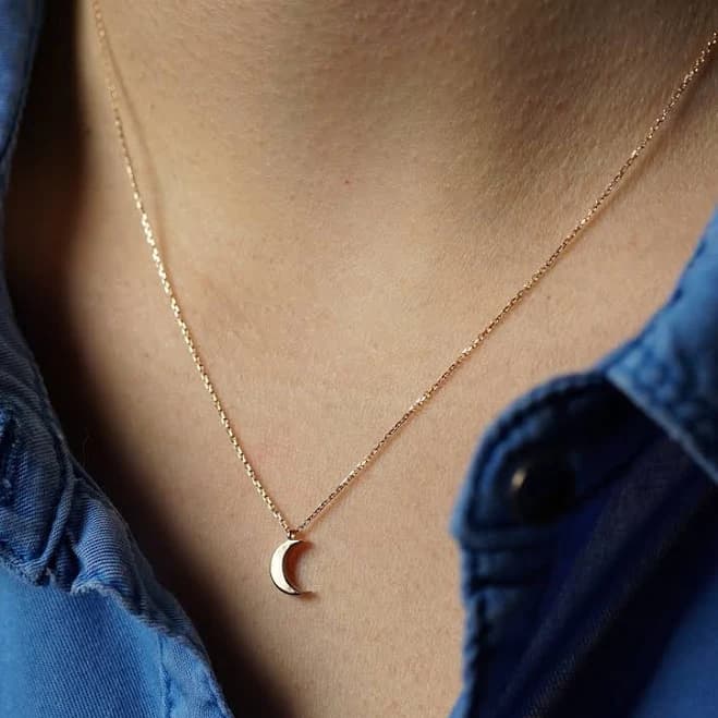 14K Gold Crescent Moon Pendant Necklace