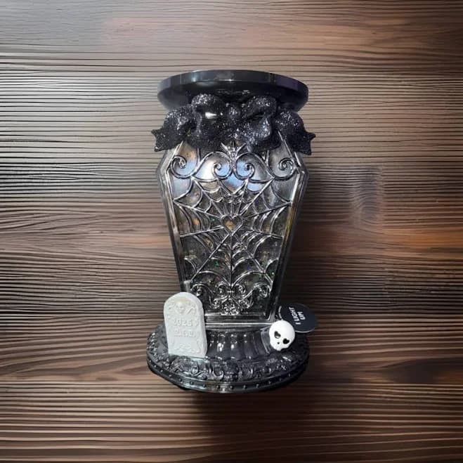 Bath & Body Works 2025 Coffin Bat 3-wick Halloween Candle Holder Light