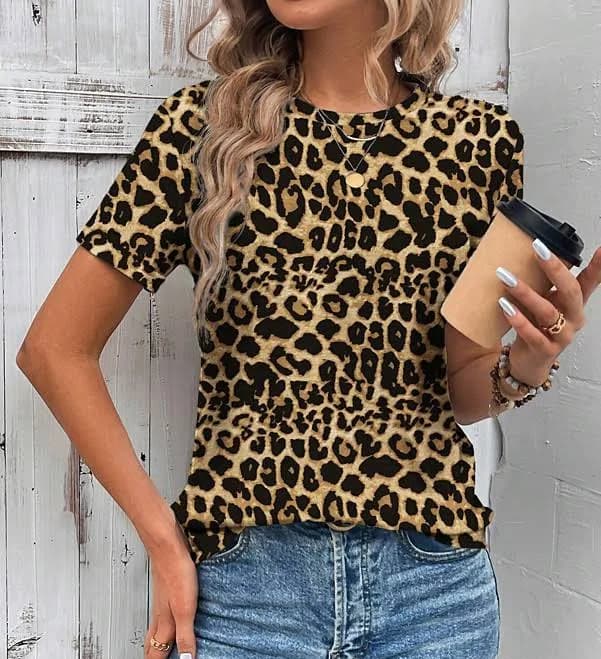 Women's Casual Round Neck Short Sleeve Leopard Print T-Shirt