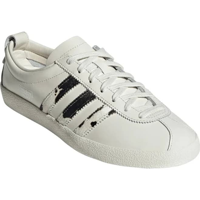adidas Women's Blanc Leather Low-Top Sneakers