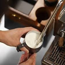 Amazon.com: MHW Bomber 450ml/15.2oz Milk Frothing Pitcher - Stainless Steel Espresso Steaming Pitcher - Barista Latte Art Round Spout Milk Jug P6006W: Home & Kitchen