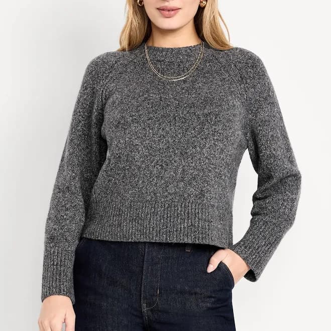 Old Navy Women's SoSoft Loose Crew-Neck Sweater