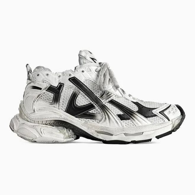 Futuristic 90s-Style Chunky Mesh Low-top Sneakers