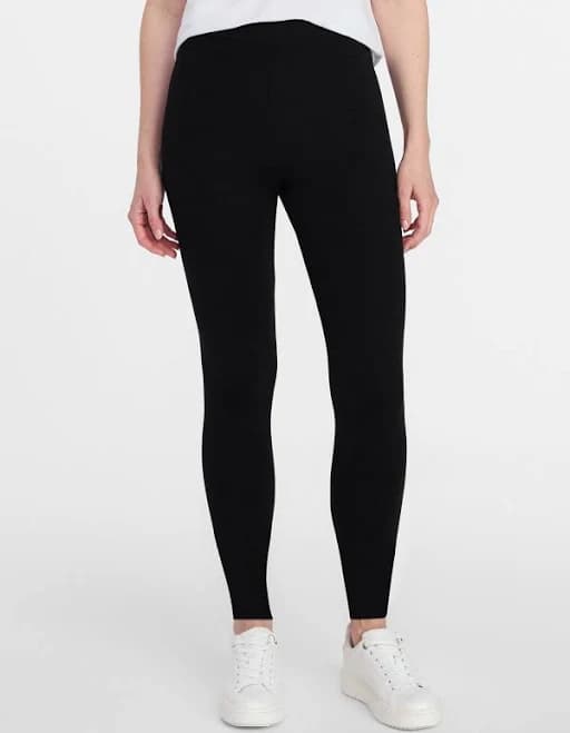 Time and Tru Women's Capri Leggings