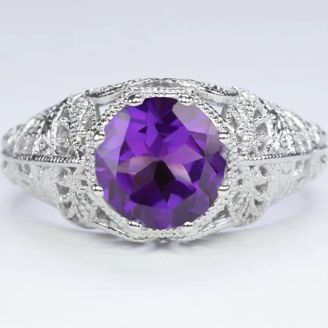 Vintage Sterling Silver Filigree Solitaire Ring with Amethyst