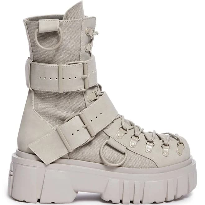 Club Exx Low Traitor Boots