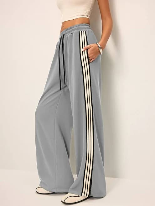 Wide-leg Sweatpants with Side Stripe