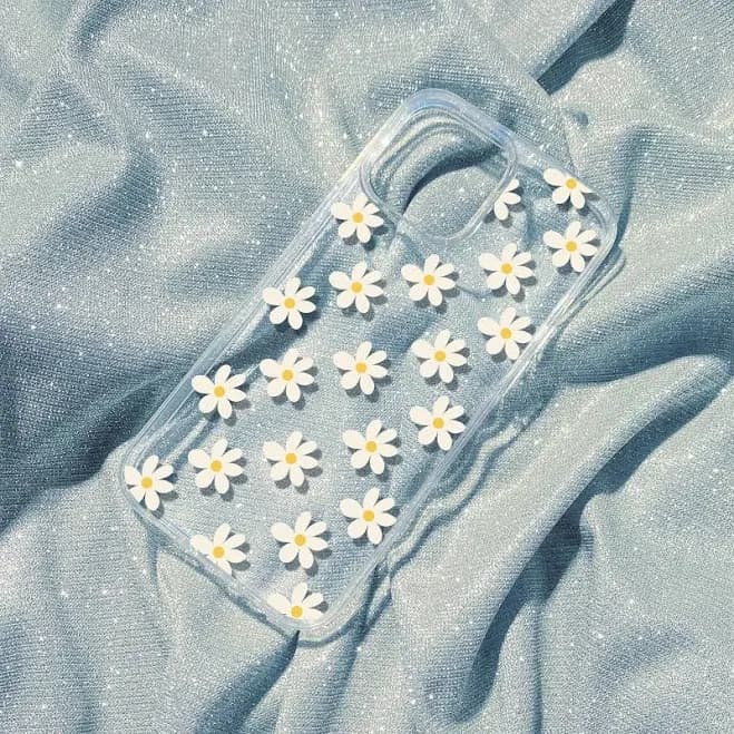 Daisy Floral Clear iPhone Case: Wireless Charging Compatible