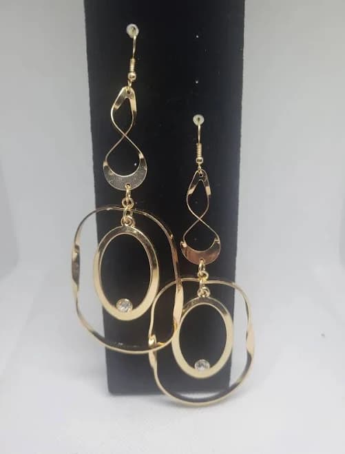 Women's Rectangle Gold Tone ' Inner Loop ' Dangle Drop Earnings