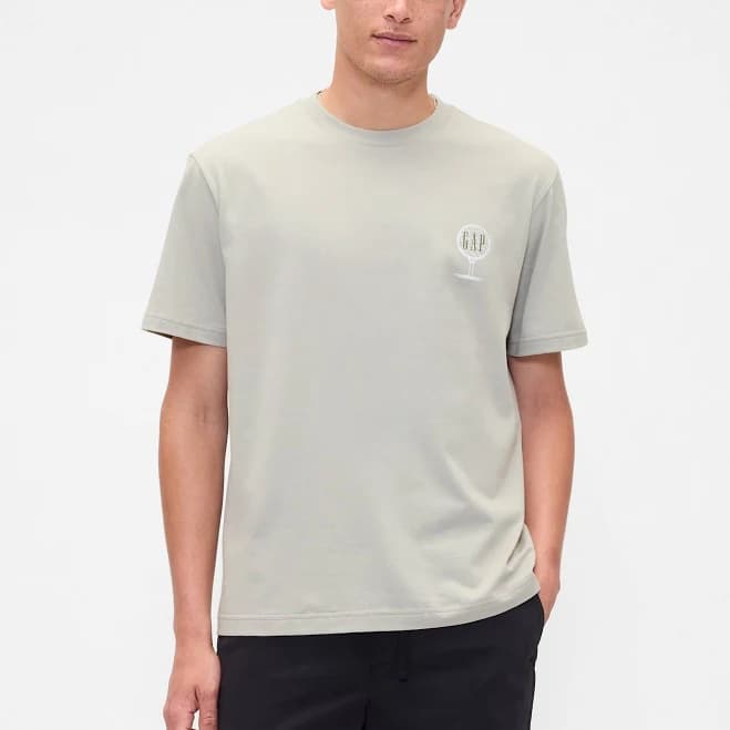 Gap Men's Everyday Soft Relaxed Gap Graphic T-Shirt