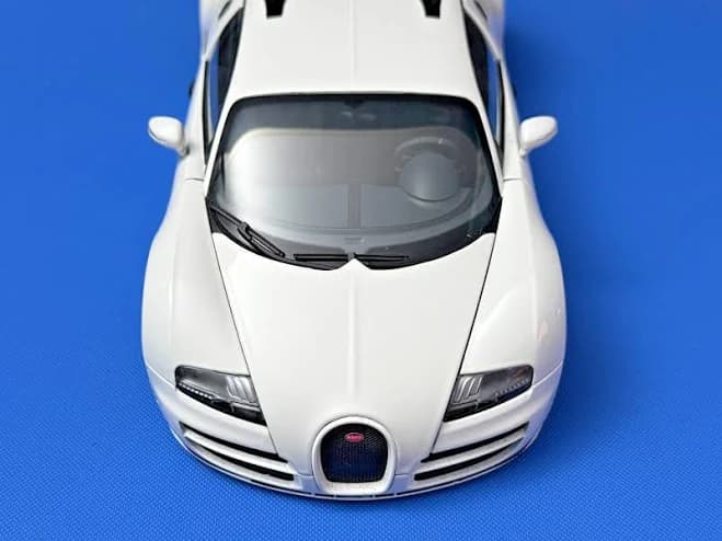 Minichamps Bugatti Veyron Super Sport 1/18