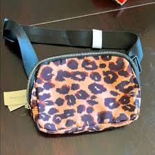 Francesca's Collections | Bags | Fransescas Leopard Print Crossbody Bag | Poshmark