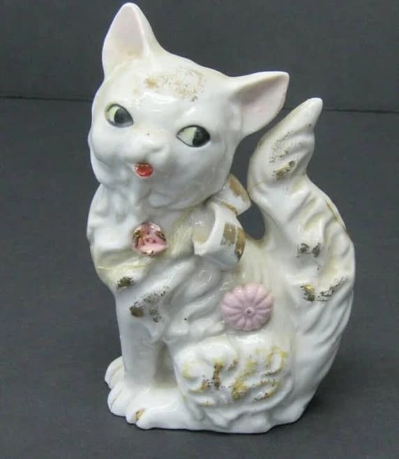 Vtg White & Gold Porcelain Kitty Cat Figurine Pink Ears Japan Mid