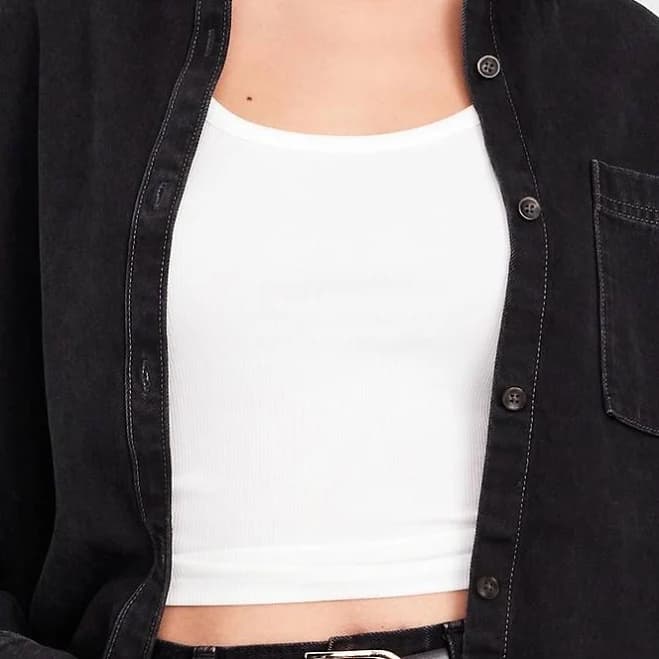 Old Navy Women's Oversized Boyfriend Button-Down Jean Shirt