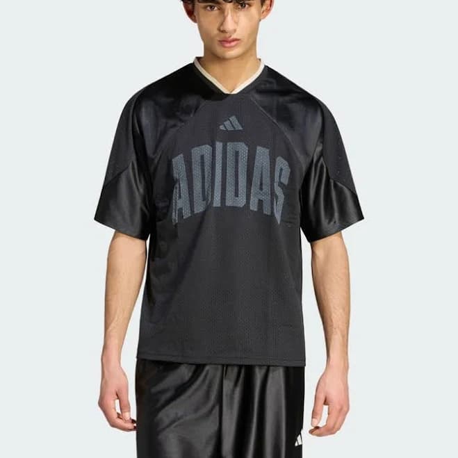 adidas Men's Stadium Graphic Mesh T-Shirt