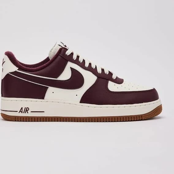 Men's Nike Air Force 1 '07 LV8