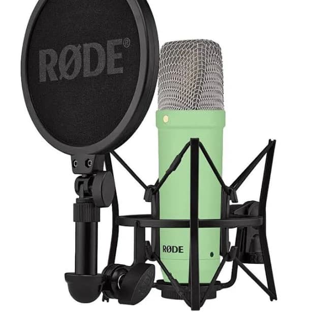 Rode NT1 Signature Series Studio Condenser Microphone
