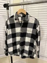 Old Navy Women's Buffalo-Print Black & White Button-up Flannel Shirt