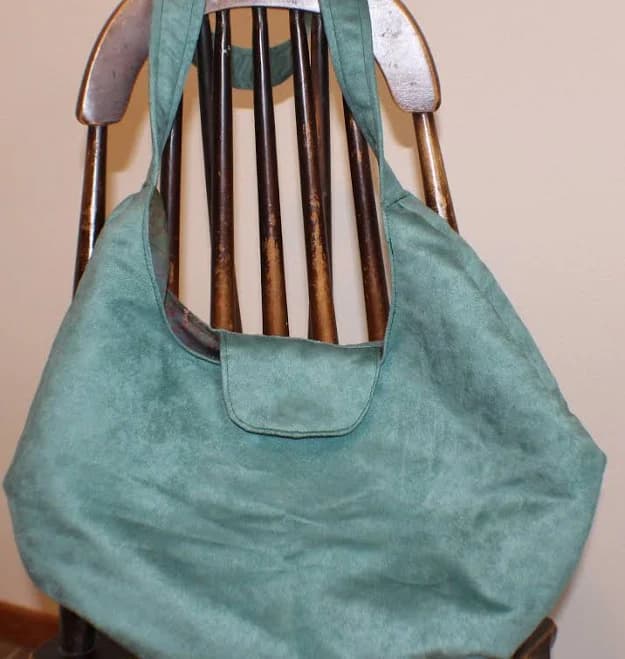 Velvet Hobo Tote Bag with Leaf Print Lining