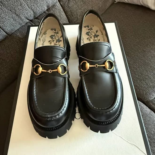 Gucci Shoes | Gucci Black And Gold Horsebit Loafers | Color: Black/Gold | Size: 6.5 | Poloy's Closet