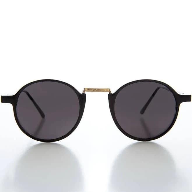 Sunglass Museum Classic Round Vintage Sunglasses
