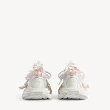 3xl lace sneaker