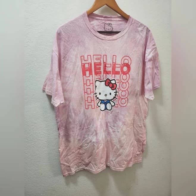 Sanrio Hello Kitty Graphic T-Shirt