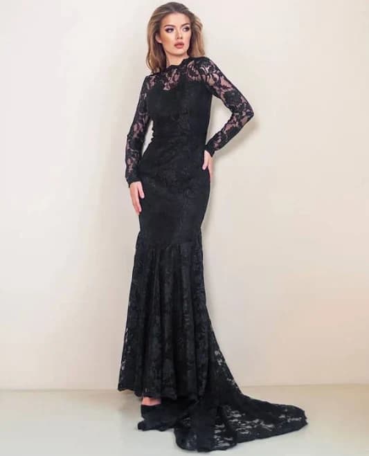 Gothic Mermaid Lace Wedding Dress with Long Sleeves and Train
